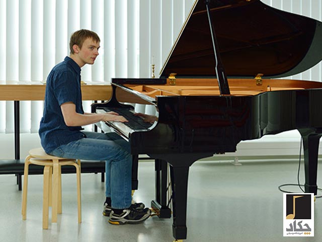 چگونه پدال در پیانو به نوازندگی حرفه ای پیانو
